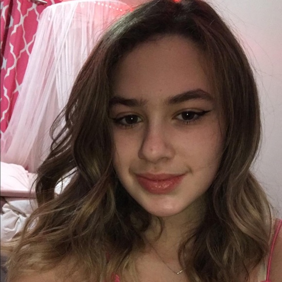 Meet your Posher, Sacha - Picture 1 of 1